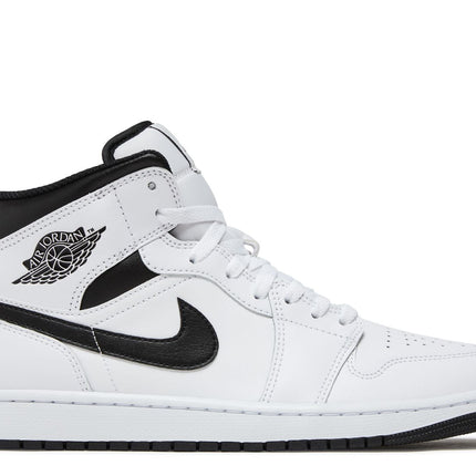 AIR JORDAN 1 MID 'WHITE BLACK'