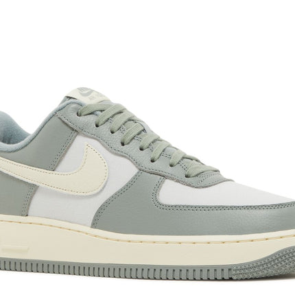 NIKE AIR FORCE 1 LOW '07 LX 'MICA GREEN'