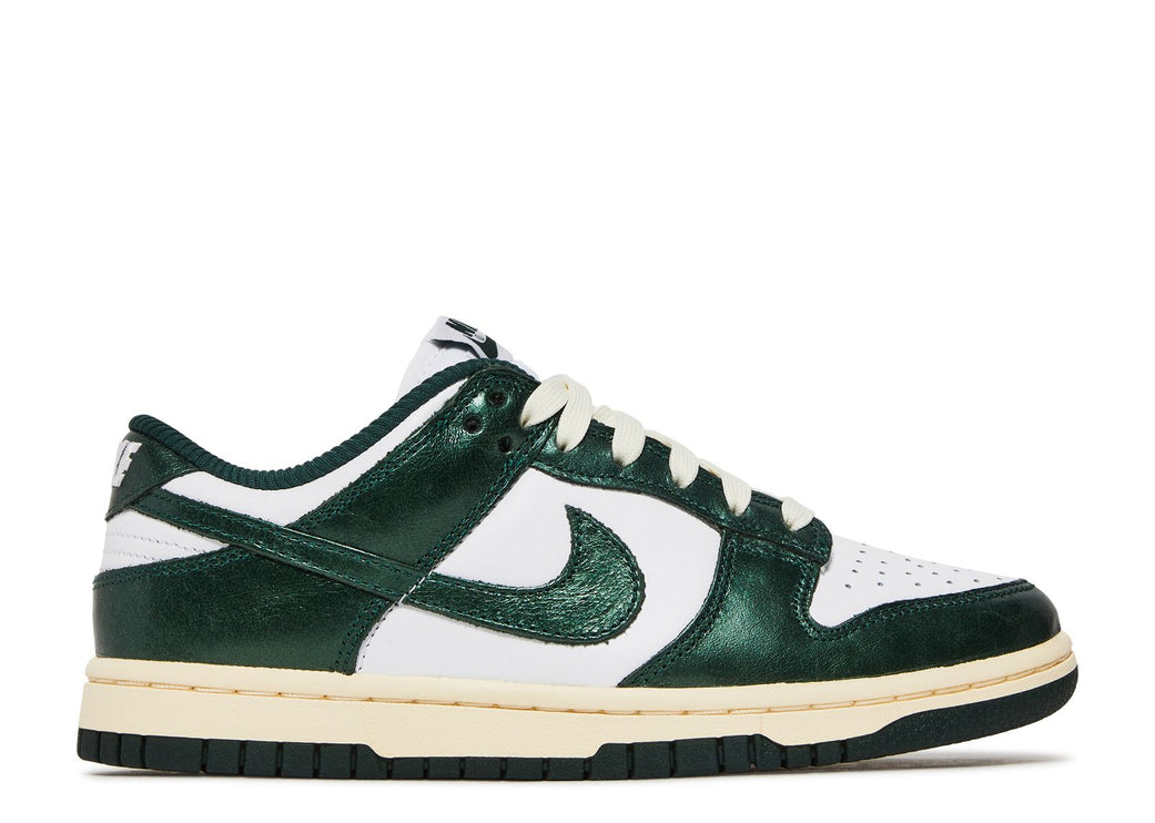 NIKE WMNS DUNK LOW 'VINTAGE GREEN'