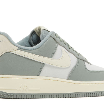 NIKE AIR FORCE 1 LOW '07 LX 'MICA GREEN'