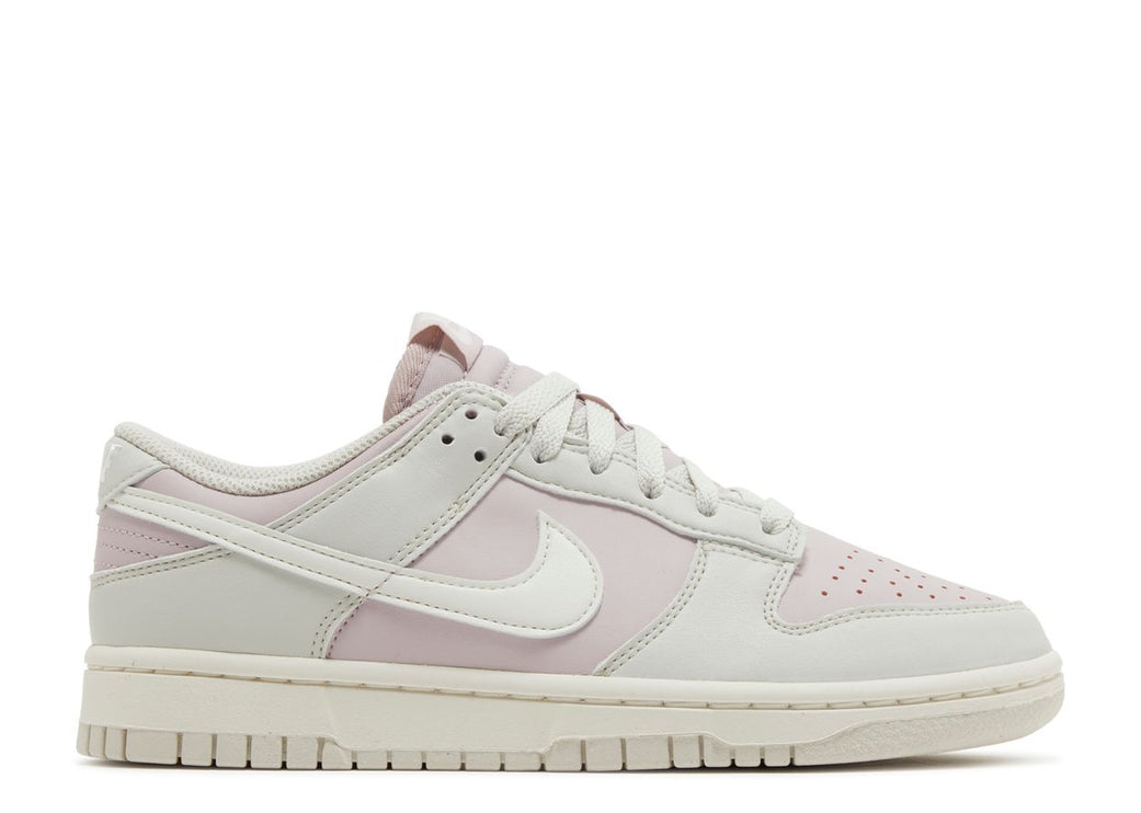 NIKE WMNS DUNK LOW NEXT NATURE 'PLATINUM VIOLET