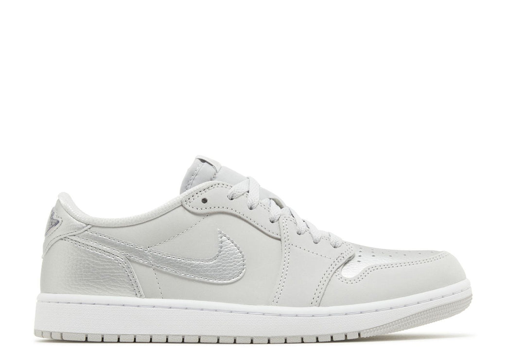 AIR JORDAN 1 RETRO LOW OG 'METALLIC SILVER'